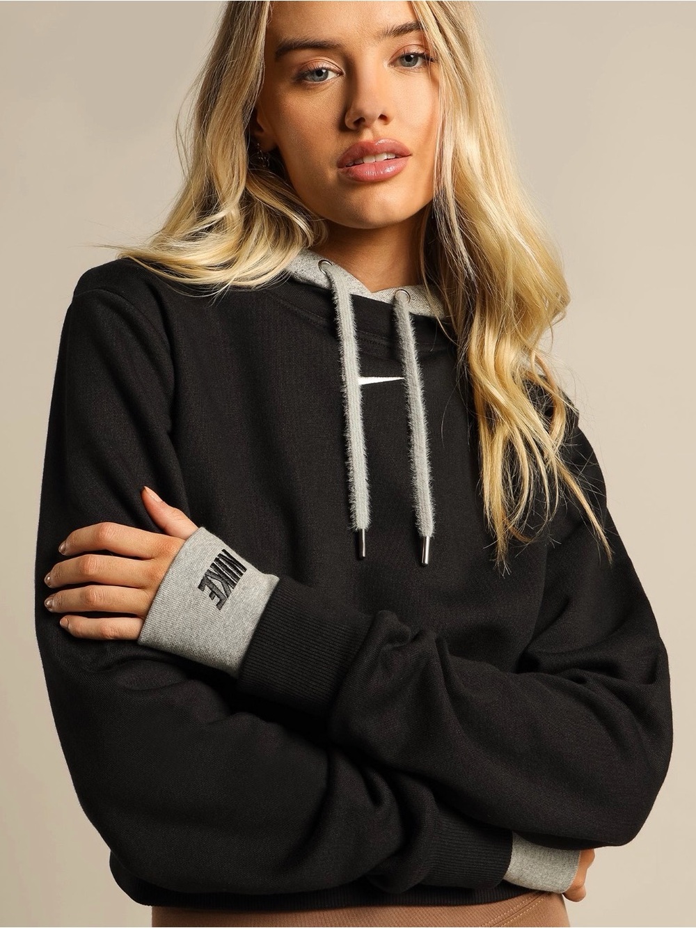 NWT Nike Women's Sportswear Icon Clash Hoodie